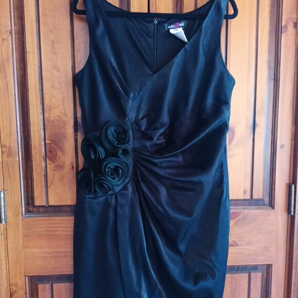 ALEX EVE Black Cocktail Dress. Plus Size 16 - Picture 3 of 8